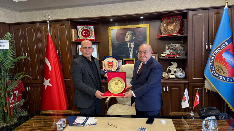 ATAYURDU YÖNETİMİ ÜNAL AKDOĞANI ZİYARET ETTİ.